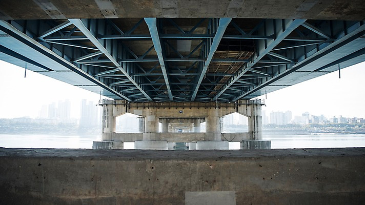 포토 JPG 주간 서울 한국 사람없음 야외 도시풍경 도시 강가 한강 다리밑 영동대교 국내포토 자연요소 아시아 풍경 강 다리_건축물 아래 랜드마크 파일형식