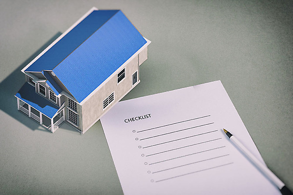 PSD 편집이미지 종이 회색배경 부동산 주택 사람없음 펜 내집마련 집매매 담보 월세 임대주택 장기전세주택 전세 청약통장 체크리스트 주택청약 청약 이미지편집 백그라운드 건물 경제 필기구 회색 재산 통장 파일형식