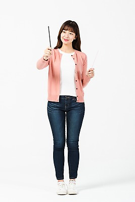 포토 JPG 스튜디오촬영 전신 응시 여자 종이 대학생 실내 빨대 한명 서기 들기 누끼 사람 20대 청년 성인 앞모습 청춘 자연보호 환경 그린캠페인 재활용 한국인 플라스틱 흰배경 성인여자한명만 제로웨이스트 그린슈머 국내포토 1 학생 시선 캠페인 뷰포인트 백그라운드 컨셉 모션 자연 재질 동양인 내부 흰색 보호 사회이슈 친환경 여자한명만 성인여자만 파일형식