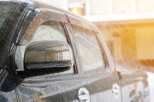 포토 JPG 해외이미지 자동차 사람없음 야외 젖음 세차 물뿌리기 차문 손세차 해외포토 육상교통 모션 파일형식 이미지허브
