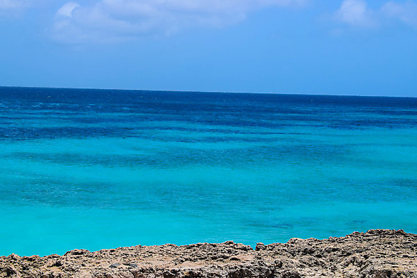 포토 JPG 해외이미지 공원 모래 파도 바다 섬 여행 백그라운드 자연 하늘 날씨 휴가 국립공원 풍경 사람없음 야외 물 여름 파란색 여행객 맑음 바위 동굴 내추럴 전국 해외포토 자연요소 계절 공공시설 컬러 사람 돌_바위 생태계 파일형식 이미지허브