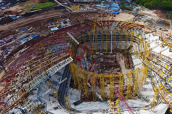 포토 JPG 해외이미지 외관 공원 산업 비즈니스 건축양식 공 하늘 노동자 프레임 사람없음 컵 가로 파란색 세계 사무실 탑 고층빌딩 축구 기계 경기장 장비 성장 도시 업무 땅 아래 기중기 상승 러시아 타운 공학 2018년 개발 철강 콘크리트 해외포토 직업 식기 건축물 공공시설 교육 건축 유럽 컬러 컨셉 스포츠시설 빌딩 구기 작업 중장비 연도 방향 위치 파일형식 이미지허브