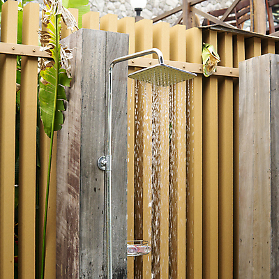 포토 JPG 해외이미지 나무 디자인 외관 벽 자연 휴가 휴식 주택 수영장 건강 사람없음 야외 목재 장식 초록색 물 여름 빛 울타리 갈색 머리 정원 목욕 젖음 흐름 추위 물방울 신선 액체 떨어짐 숲 대나무 상쾌 휴양지 내추럴 샤워실 해외포토 자연요소 식물 계절 감정 컬러 컨셉 재료 건물 신체부위 담장 청결 장소 생태계 샤워시설 파일형식 이미지허브