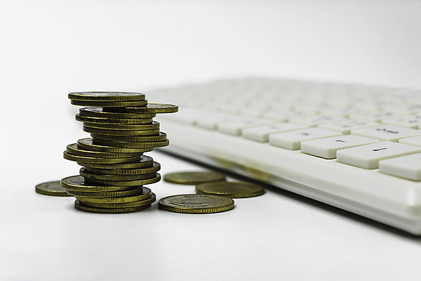 포토 JPG 해외이미지 손 백그라운드 컨셉 돈 비즈니스 성공 그래프 사람 사람없음 금융 경제 쌓기 달러 금속 동전 거래 저축 성장 흰색 바 시장 재산 황금 주식 심볼 속도 투자 상승 이익 보물 회계 보험 진행 대출 관심 수입 해외포토 컬러 모션 재질 신체부위 파일형식 이미지허브