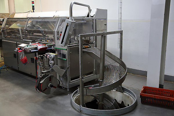 포토 JPG 해외이미지 공장 실내 사람없음 기계 구멍 해외포토 공업 내부 파일형식 이미지허브