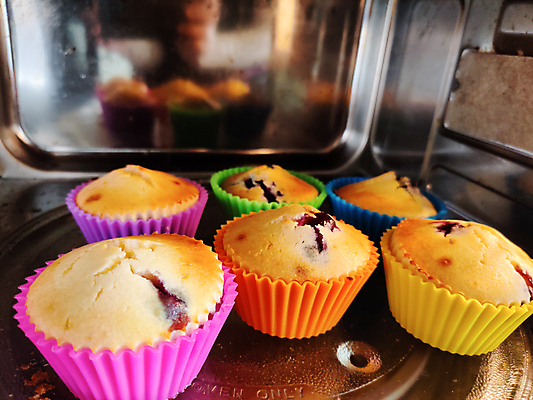 포토 JPG 해외이미지 열매 음식 빵 백그라운드 다이어트 과일 재료 디저트 건강 요리 사람없음 파란색 갈색 우주 케이크 초콜릿 흰색 대접 신선 황금 달콤 맛 아침식사 유혹 설탕 컵케이크 시리얼 굽기 블루베리 브런치 머핀 고립 페스츄리 해로움 핸드메이드 안락 해외포토 식물 컬러 컨셉 식사 구이 파일형식 이미지허브