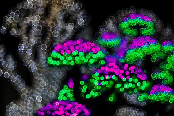 포토 JPG 해외이미지 디자인 백그라운드 컨셉 크리스마스 생각 패턴 오렌지 전구 벽지 추상 휴가 기념 아이디어 미술 사람없음 장식 가로 파란색 빛 반짝임 컬러풀 뷰티 노란색 유행 검은색 축제 활발 투명 야간 크리스탈 보석 오브젝트 질감 공상 빛망울 광 블러 카피스페이스 효과 해외포토 자연요소 기념일 컬러 무늬 과일 모션 문화예술 공백 광석 파일형식 이미지허브