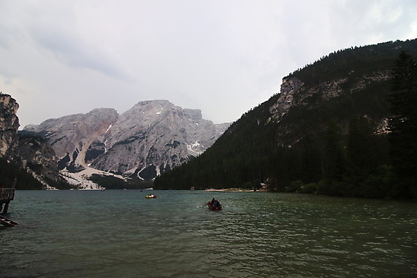 포토 JPG 해외이미지 라이프스타일 공원 유럽 호수 스포츠 여행 백그라운드 자연 하늘 휴가 산 파노라마 풍경 사람없음 물 여름 뷰티 여행객 계곡 이탈리아 하이킹 연못 보트 오스트리아 숲 알프스 남쪽 내추럴 절정 해외포토 자연요소 계절 공공시설 나라 배_교통 레저 촬영기법 사람 생활 방향 생태계 파일형식 이미지허브