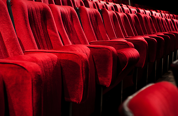 포토 JPG 해외이미지 문화 의자 회의 실내 이벤트 사람없음 내부 빨간색 무대 영화관 극장 필름 영화 쇼 장면 드라마 일반 객석 오페라 줄서기 벨벳 해외포토 컬러 가구 비즈니스 모션 문화예술 실크 파일형식 이미지허브