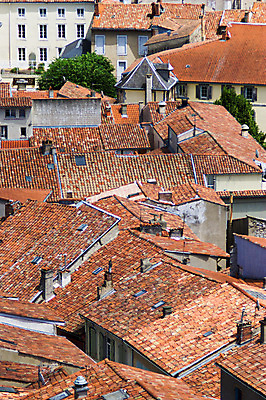 포토 JPG 해외이미지 유럽 지붕 휴가 아파트 주택 굴뚝 사람없음 건물 맑음 프랑스 도시 뜨거움 옥상 타일 타운 프랑스어 해외포토 문자 건축물 나라 날씨 파일형식 이미지허브