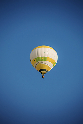 포토 JPG 해외이미지 주간 하늘 사람없음 야외 열기구 비행 해외포토 자연요소 항공교통 파일형식 이미지허브