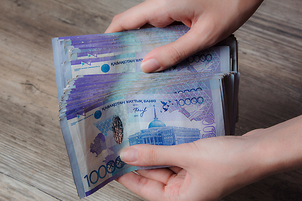 포토 JPG 해외이미지 유럽 종이 백그라운드 지폐 돈 비즈니스 사람없음 금융 경제 달러 동전 쪽지 유로 신용카드 시장 재산 수집 사인 속도 투자 상업 환율 계산서 경매 위기 전국 카자흐스탄 해외포토 나라 아시아 파일형식 이미지허브