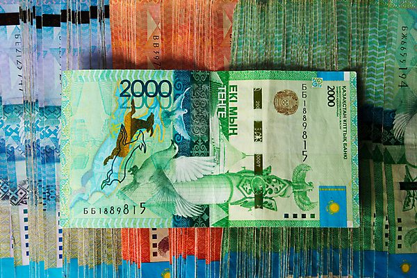 포토 JPG 해외이미지 유럽 종이 백그라운드 지폐 돈 비즈니스 사람없음 금융 경제 달러 동전 쪽지 유로 신용카드 시장 재산 수집 사인 속도 투자 상업 환율 계산서 경매 위기 전국 카자흐스탄 해외포토 나라 아시아 파일형식 이미지허브