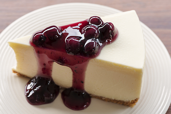 포토 JPG 해외이미지 열매 음식 조각 잎 과일 부분 딸기 디저트 사람없음 장식 빨간색 초록색 케이크 식당 초콜릿 흰색 신선 파마 달콤 자르기 먹기 민트 크림 블루베리 식품점 크림치즈 페스츄리 해외포토 식물 헤어스타일 빵 컬러 모션 치즈 상점 맛 허브 파일형식 이미지허브