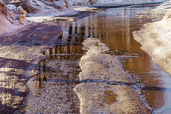포토 JPG 해외이미지 계절 도로 길 여행 겨울 곡선 자연 날씨 숙이기 사람없음 야외 물 냉동 얼음 회색 추위 덮개 흰색 시골 고독 숲 위험 바퀴자국 서리 장면 내추럴 나쁜 방법 선로 제설기 눈내림 해외포토 자연요소 감정 선 컬러 포즈 컨셉 교통시설 자국 눈_날씨 뚜껑 생태계 제설 파일형식 이미지허브