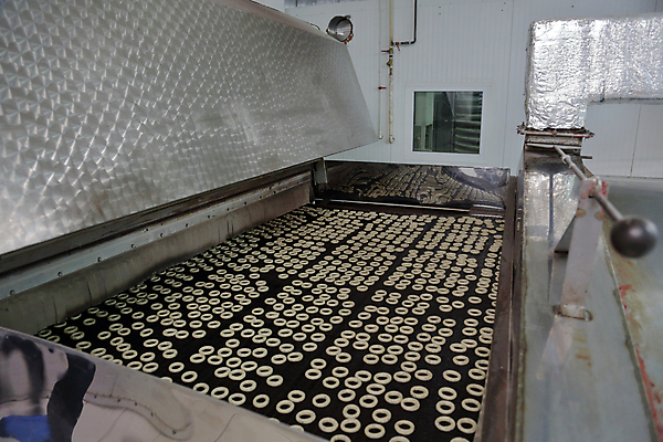 포토 JPG 해외이미지 빵 공장 실내 사람없음 기계 반죽 해외포토 음식 공업 내부 파일형식 이미지허브