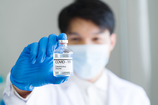 포토 JPG 해외이미지 직업 손 과학 장갑 태국 건강 병원 실험 가면 한명 안전 사람 동양인 치료 파란색 약 의사 흰색 잡기 액체 실험실 바이러스 닫기 질병 컨테이너 연구원 과학자 감염 유리그릇 돌봄 백신 예방접종 위생관리 전염병 화학물질 화학자 해외포토 1 그릇 잡화 산업 아시아 컬러 의학 모션 유리 관리 인종 신체부위 의료진 화학 접종 학자 파일형식 이미지허브