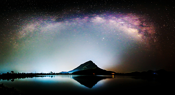 포토 JPG 해외이미지 별 호수 여행 백그라운드 태국 자연 하늘 산 사람없음 물 빛 반사 우주 어둠 별자리 야간 숲 은하계 천문학 해외포토 자연요소 교육 아시아 생태계 파일형식 이미지허브