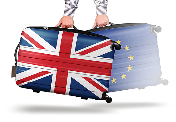 포토 JPG 해외이미지 손 남자 여행 백그라운드 가방 비즈니스 휴가 영국 손잡이 사람없음 여행객 여행가방 핸드백 짐 흰색 깃발 잡기 클래식 고립 떠남 수하물 유럽연합 해외포토 잡화 유럽 컬러 컨셉 모션 사람 신체부위 파일형식 이미지허브