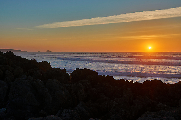 포토 JPG 해외이미지 공원 파도 바다 섬 여행 자연 산 사람없음 물 파란색 맑음 일몰 스페인 언덕 대서양 내추럴 깨짐 해외포토 자연요소 공공시설 유럽 컬러 컨셉 날씨 노을 생태계 파일형식 이미지허브