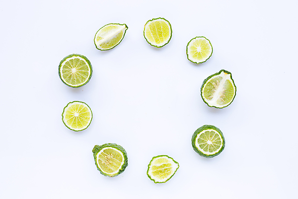포토 JPG 해외이미지 단면 사람없음 흰배경 라임 카피스페이스 해외포토 백그라운드 과일 공백 흰색 파일형식 이미지허브