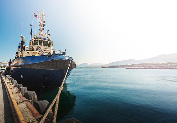 포토 JPG 해외이미지 유럽 호수 바다 여행 교통시설 자연 하늘 낚시 항해 노르웨이 어류 사람없음 야외 물 파란색 뷰티 항구 흰색 만 보트 함선 포트 타운 스칸디나비아 터키석 수평선 해외포토 자연요소 나라 컬러 교통 배_교통 레저 수중동물 도시 보석 시설 생태계 파일형식 이미지허브