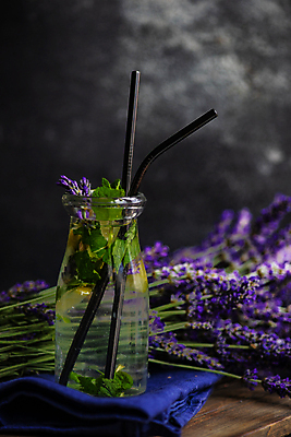 포토 JPG 해외이미지 꽃 실내 빨대 사람없음 아웃포커스 레모네이드 라벤더 해외포토 식물 촬영기법 내부 허브 에이드 파일형식 이미지허브