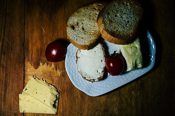 포토 JPG 해외이미지 전통 음식 빵 조각 토마토 채소 치즈 샌드위치 건강 육류 사람없음 목재 초록색 소풍 식사 저녁식사 빵집 신선 클래식 전철 맛 그릴 아침식사 상추 큼 케첩 자르기 굽기 만취 속도 햄 토스트 베이컨 레시피 버터 추수감사절 토마토소스 점심식사 쉬운 핸드메이드 후보 해외포토 나무 기독교 육상교통 컬러 컨셉 식재료 재료 모션 주방용품 유제품 대중교통 돼지고기 야외활동 상점 소스_음식 크기 구이 술취함 파일형식 이미지허브