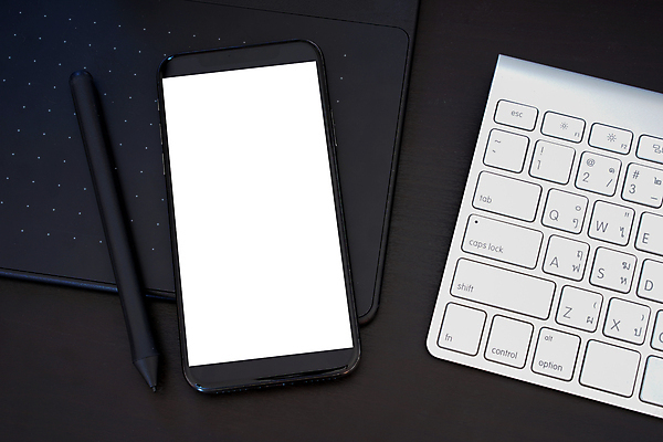 포토 JPG 해외이미지 라이프스타일 손 응시 여자 커피 백그라운드 인터넷 비즈니스 통신 손가락 탁자 모바일 세포 사람 성인 사람없음 목재 스마트폰 핸드폰 우주 디지털 스크린 식당 공백 카페 흰색 잡기 네트워크 닫기 전화기 스마트 책상 어깨 거짓 넘어짐 목업 해외포토 나무 시선 음료 컬러 가구 컨셉 재료 모션 생활 신체부위 전자제품 스마트기기 상점 파일형식 이미지허브