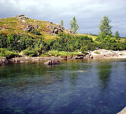포토 JPG 해외이미지 공원 호수 야생동물 섬 여행 자연 아침 산 파노라마 풍경 사람없음 야외 초록색 물 여름 강 계곡 흐름 바위 개울 헬리콥터 숲 북극 러시아 안심 북쪽 내추럴 시베리아 해외포토 주간 자연요소 동물 계절 공공시설 유럽 컬러 컨셉 비행기 촬영기법 육류 돌_바위 극지방 방향 생태계 파일형식 이미지허브