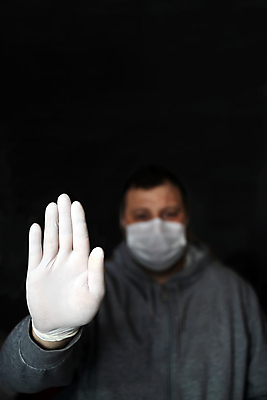 포토 JPG 해외이미지 직업 남자 과학 셔츠 유니폼 손가락 병원 실험 가면 한명 안전 사람 정장 약 고통 의사 표현 수술 실험실 바이러스 보호 질병 위험 과학자 분석 예방 감염 쇼 보여주기 박테리아 순서 고립 그만 백신 전염병 해외포토 1 손 옷 감정 컨셉 상의 의학 모션 치료 의료진 학자 파일형식 이미지허브