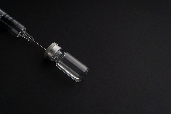 포토 JPG 해외이미지 과학 백그라운드 컨셉 일러스트 유리 유리병 건강 병원 주사기 사람없음 치료 약 장비 의사 투명 액체 실험실 플랫 바이러스 질병 플라스틱 약국 주사약 테라피 조제 고립 당뇨병 백신 복용 예방접종 예방주사 인슐린 항생제 카피스페이스 해외포토 의학 의료기기 재질 병_용기 실험 뷰티 공백 의료진 예방 만들기 접종 파일형식 이미지허브