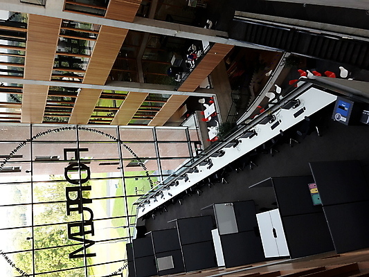 포토 JPG 해외이미지 음식 농업 비즈니스 건축양식 사람 사람없음 건물 반사 자전거 도시 시장 모서리 냄비 네덜란드 대학교 정사각형 광장 미로 시청 지도책 포럼 해외포토 도형 건축물 건축 유럽 산업 학교 책 바이크 솥 토론 관공서 파일형식 이미지허브