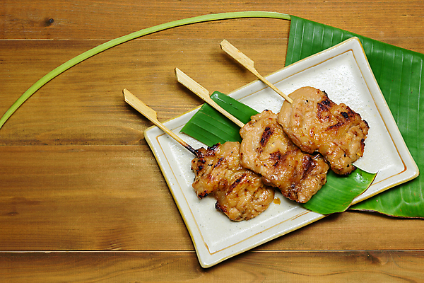 포토 JPG 해외이미지 접시 음식 요리 사람없음 목재 초록색 갈색 식사 저녁식사 공백 신선 판넬 맛 그릴 아침식사 널 바비큐 굽기 잡동사니 점심식사 수목 영양분 카피스페이스 해외포토 나무 식기 컬러 컨셉 재료 주방용품 구이 파일형식 이미지허브