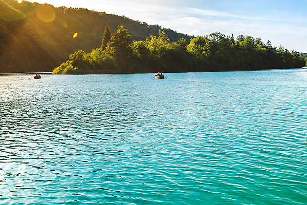 포토 JPG 해외이미지 나무 식물 공원 유럽 호수 여행 백그라운드 자연 산 풍경 사람없음 야외 초록색 물 여름 파란색 강 뷰티 여행객 봄 폭포 가을 연못 개울 숲 크로아티아 내추럴 생태학 전국 해외포토 자연요소 계절 공공시설 교육 나라 컬러 사람 생태계 파일형식 이미지허브