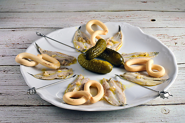 포토 JPG 해외이미지 전통 접시 음식 바다 다이어트 재료 자연 건강 마늘 어류 요리 사람없음 식당 요리사 식사 저녁식사 신선 스페인 맛 먹기 해산물 올리브 매움 날것 레시피 공유 스페인어 식초 타파스 해외포토 직업 식기 열매 유럽 컨셉 채소 모션 상점 수중동물 애피타이저 생태계 파일형식 이미지허브