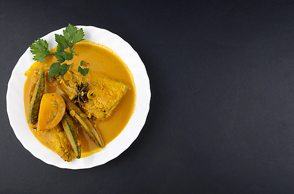 포토 JPG 해외이미지 전통 접시 아시아 조각 채소 고추 양파 건강 육류 요리 동양인 사람없음 세트 노란색 식당 식사 저녁식사 당근 우유 신선 맛 해산물 향신료 메뉴 매움 인도네시아 레시피 카레 말레이시아 단백질 인기 해외포토 식기 나라 음식 컬러 컨셉 식재료 유제품 뿌리채소 인종 상점 영양소 향미료 파일형식 이미지허브