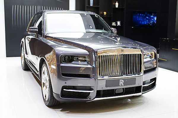 포토 JPG 해외이미지 외관 자동차 영국 새로움 사람없음 판매 복고 쇼 특별함 스타일 해외포토 유럽 육상교통 컨셉 파일형식 이미지허브