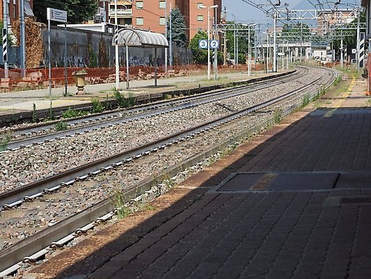 포토 JPG 해외이미지 유럽 여행 교통시설 사람없음 이탈리아 기차 역 유럽연합 해외포토 나라 육상교통 교통 대중교통 시설 파일형식 이미지허브