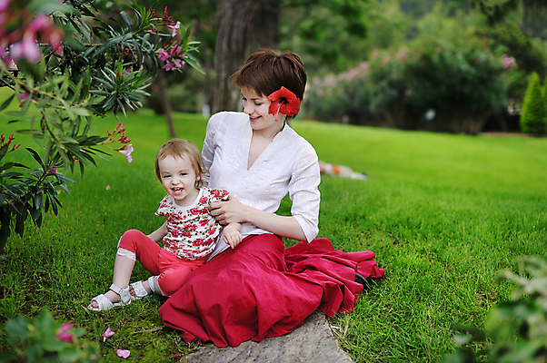 포토 JPG 해외이미지 나무 꽃 행복 별 어린이 여행 2 가족 호텔 휴가 휴식 함께함 따뜻함 사랑 사람 야외 두명 빨간색 빛 여행객 맑음 4 만족 휴양지 긍정 5 여관 걸음마 히비스커스 해외포토 자연요소 식물 감정 컬러 컨셉 관계 모션 숙소 날씨 숫자 장소 파일형식 이미지허브