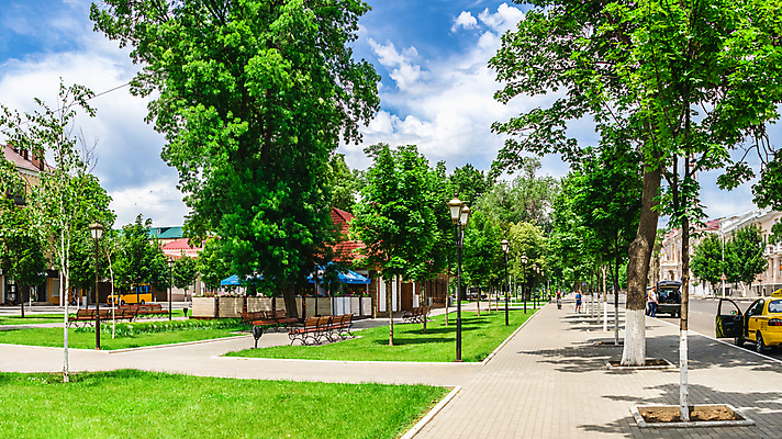 포토 JPG 해외이미지 공원 유럽 여행 건축양식 거리 사람없음 야외 건물 강 맑음 산책 도시 휴양지 모스크 정사각형 지역 포트 천연기념물 다뉴브강 우크라이나 해외포토 도형 건축물 공공시설 건축 나라 날씨 휴식 장소 이슬람교 파일형식 이미지허브