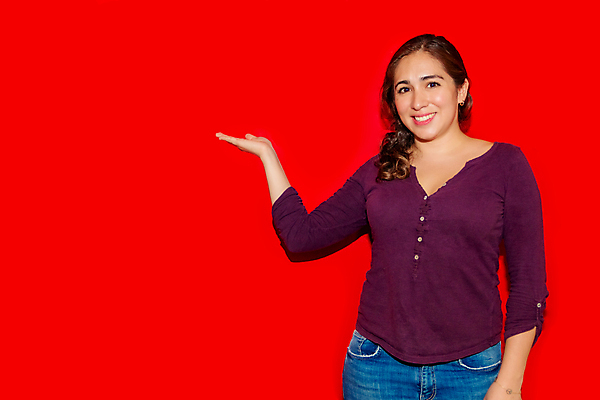 포토 JPG 해외이미지 백인 모델 손 응시 여자 행복 감정 얼굴 백그라운드 셔츠 비즈니스 손가락 아이디어 갈색머리 한명 서기 손짓 성인 빨간색 우주 믿음 희망 놀람 외침 재킷 기쁨 표현 자신감 입 시원함 긍정 보여주기 고립 복권 카피스페이스 해외포토 서양인 1 헤어스타일 시선 컬러 컨셉 상의 모션 표정 사람 신체부위 소리 공백 외투 파일형식 이미지허브