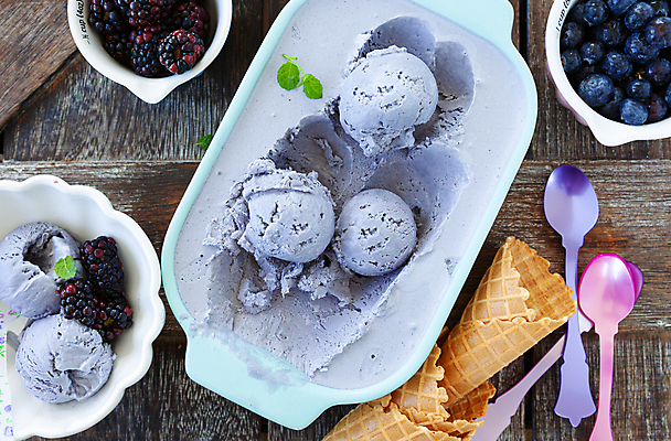 포토 JPG 해외이미지 음식 디저트 쟁반 사람없음 가로 대접 신선 달콤 맛 민트 블루베리 레시피 블랙베리 와플 핸드메이드 해외포토 컨셉 과일 허브 파일형식 이미지허브