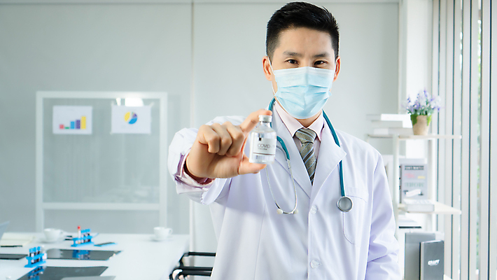 포토 JPG 해외이미지 직업 응시 여자 남자 행복 과학 유니폼 노동자 건강 병원 경고 가면 한명 서기 안전 사람 동양인 사무실 약 건강관리 방 의사 작업 실험실 보호 질병 종업원 과학자 직원 서비스 생물학 감염 돌봄 백신 예방접종 전염병 제어 해외포토 1 시선 옷 교육 감정 컨셉 비즈니스 의학 모션 실험 관리 인종 의료진 접종 학자 파일형식 이미지허브