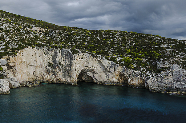 포토 JPG 해외이미지 유럽 모래 바다 여행 자연 휴가 풍경 사람없음 야외 초록색 물 파란색 도시풍경 태양 여행객 짐 동굴 돌산 지중해 그리스 화산 내추럴 방법 지질학 터키석 파라다이스 해외포토 자연요소 교육 나라 컬러 산 사람 도시 보석 생태계 파일형식 이미지허브