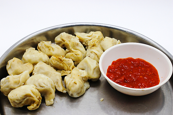 포토 JPG 해외이미지 전통 접시 아시아 문화 음식 백그라운드 토마토 채소 요리 동양인 사람없음 초록색 식당 식사 저녁식사 중국 신선 맛 아침식사 수증기 인도인 먹기 네팔 동쪽 점심식사 경단 부탄 삶기 이국적 채식주의자 핸드메이드 해외포토 외국인 식기 나라 컬러 컨셉 모션 인종 상점 방향 채식 남아시아 파일형식 이미지허브