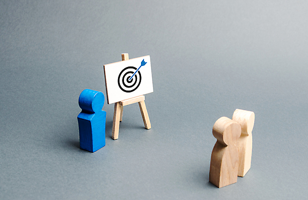 포토 JPG 해외이미지 비즈니스 회색배경 실내 사람없음 말_게임 발표 목표 목표설정 해외포토 백그라운드 컨셉 내부 회색 게임 파일형식 이미지허브