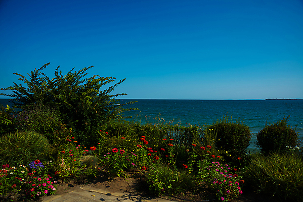 포토 JPG 해외이미지 나무 계절 유럽 모래 바다 여행 자연 하늘 지붕 휴가 휴식 주택 파노라마 그림자 사람없음 야외 건물 물 파란색 태양 맑음 성자 그늘 휴양지 머리위 장면 타운 불가리아 이국적 파라다이스 해외포토 자연요소 식물 건축물 나라 종교 컬러 컨셉 날씨 촬영기법 장소 도시 생태계 파일형식 남유럽 이미지허브