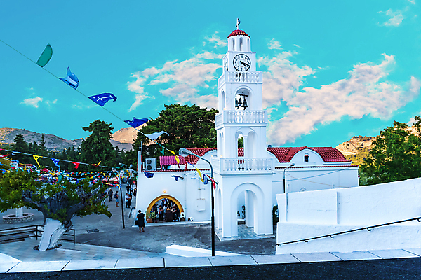 포토 JPG 해외이미지 나무 구름 전통 종교 섬 여행 자연 하늘 휴가 산 풍경 사람없음 건물 여름 파란색 태양 교회 맑음 축제 지중해 그리스 언덕 시계탑 잔치 신성 수도원 종탑 그리스인 해외포토 자연요소 서양인 식물 건축물 계절 유럽 바다 컬러 종교건축 날씨 탑 생태계 파일형식 이미지허브