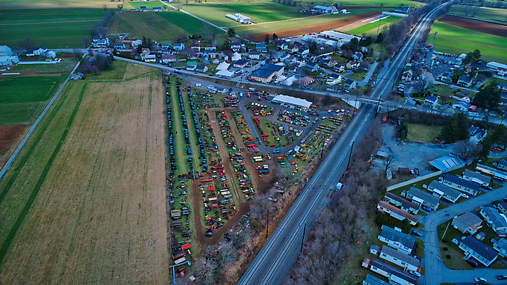 포토 JPG 해외이미지 동물 구름 전통 종교 도로 음식 여행 농업 교통시설 자연 안테나 풍경 사람없음 야외 농장 세일 쌓기 봄 장비 시골 시장 건초더미 볏짚 먹기 마차 유모차 진흙 뭉치 경매 구식 드론 밭일 조감도 해외포토 자연요소 계절 산업 길 교통수단 교통 통신 모션 경제 아기용품 건초 짚 시설 생태계 파일형식 더미 이미지허브